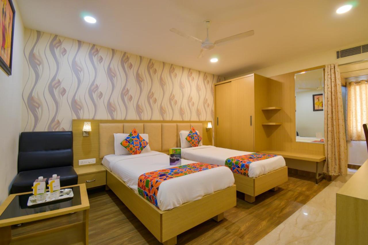 היידראבד Hotel Raintr33 מראה חיצוני תמונה
