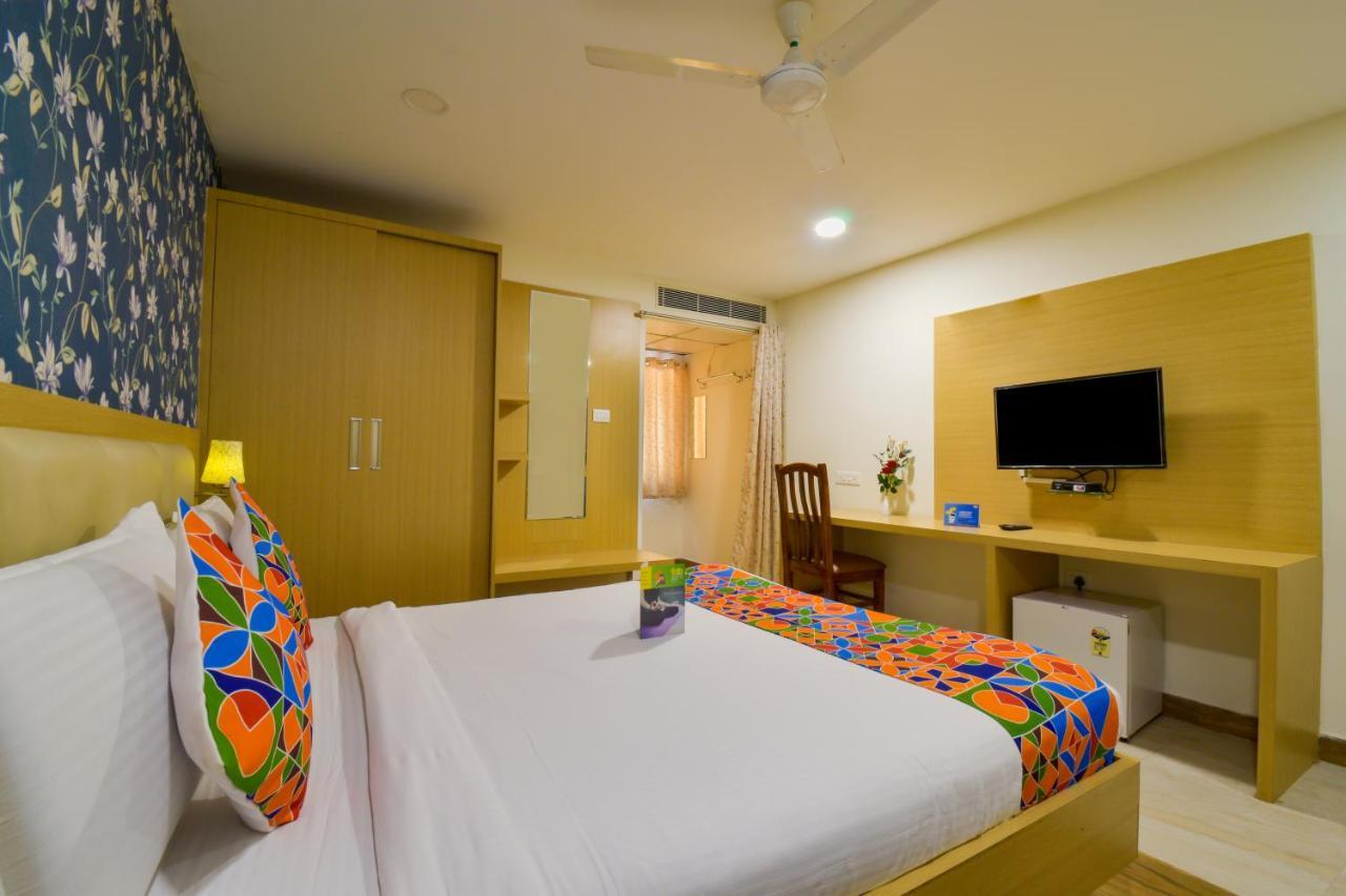 היידראבד Hotel Raintr33 מראה חיצוני תמונה