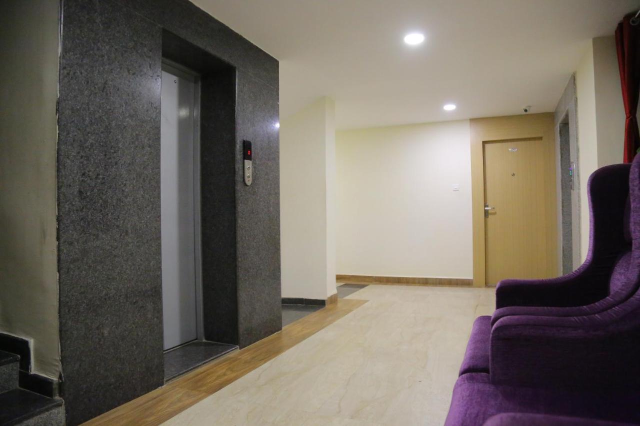 היידראבד Hotel Raintr33 מראה חיצוני תמונה