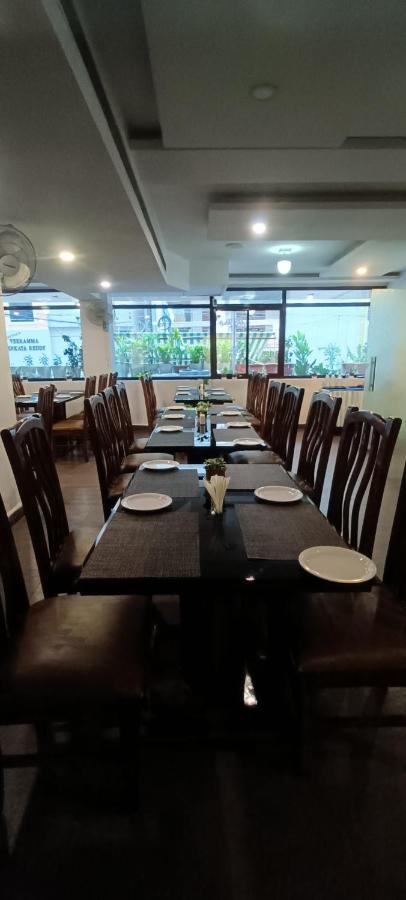 היידראבד Hotel Raintr33 מראה חיצוני תמונה